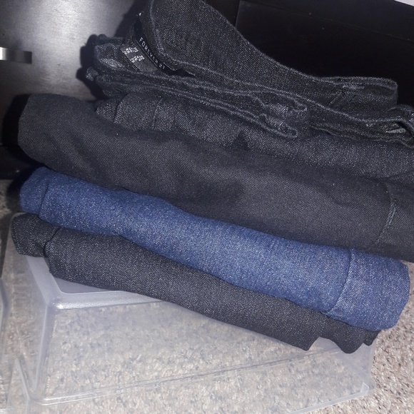 Forever 21 Denim - Lot of Skinny Size 30/10 Forever 21 Jeans Forever 21 Denim - Lot of Skinny Size 30/10 Forever 21 Jeans